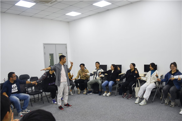 1603264188945855.jpg 图片4:破冰.jpg