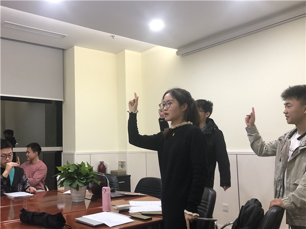 1619773044506476.jpg (2)志愿服务手语技能培训.jpg