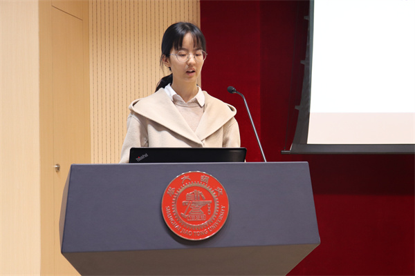 1638003158922306.jpg 图6洪舸介绍发言.jpg