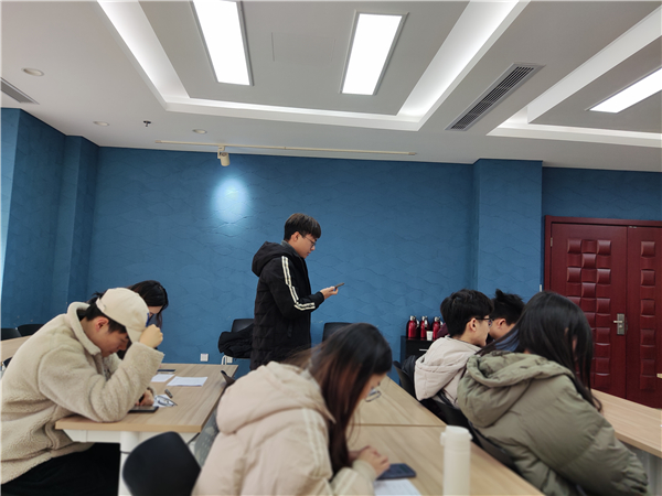 1640777967683569.jpg 图9 周永戬同志发言.jpg