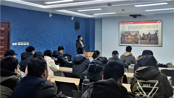 1642672383146804.jpg 图片1-黄建青分享现场.jpg