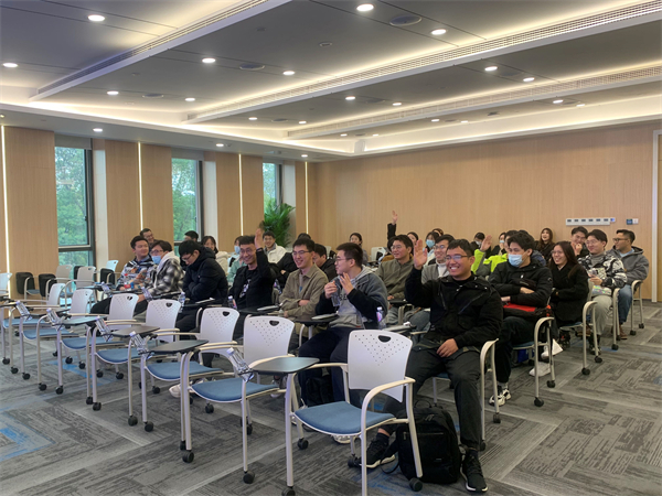 1680008551625864.jpg 图19+捷氢参观互动环节.jpg