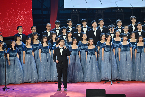 1683194398330313.jpg 图2 精彩瞬间.jpg