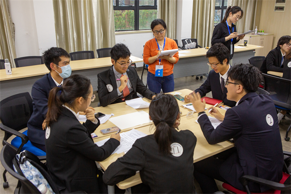 1684927399134642.jpg 图3 无领导小组讨论.jpg