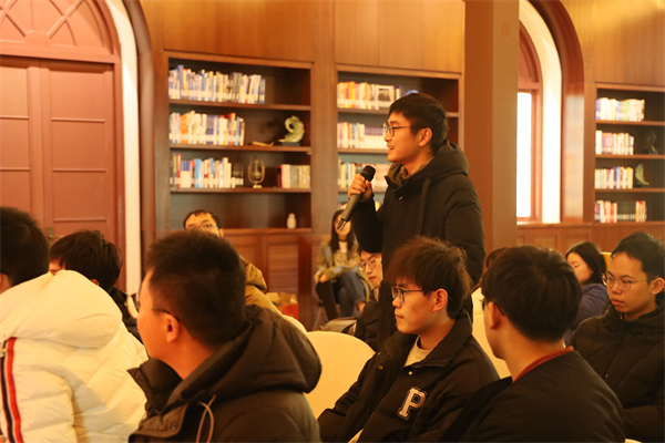 1703679725713713.jpg 9.同学提问图2.jpg