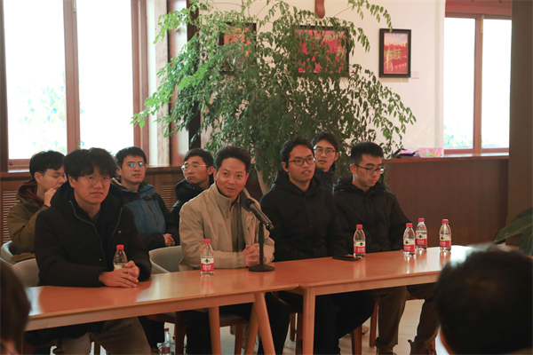 1703679734645807.jpg 10.吴海军老师交流图.jpg