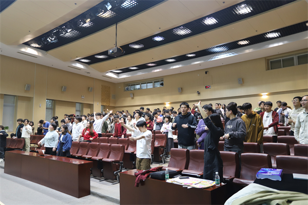 1714395781187966.jpg 图6 现场互动2.jpg