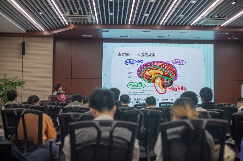 图3 情绪解析：了解情绪背后的机制_resized.jpg